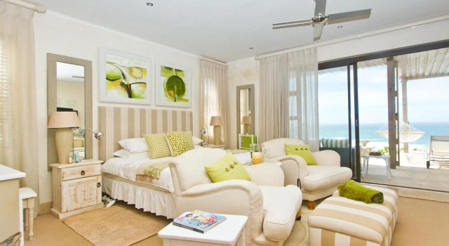 Семейные апартаменты с 2 комнатами Dolphin Villa