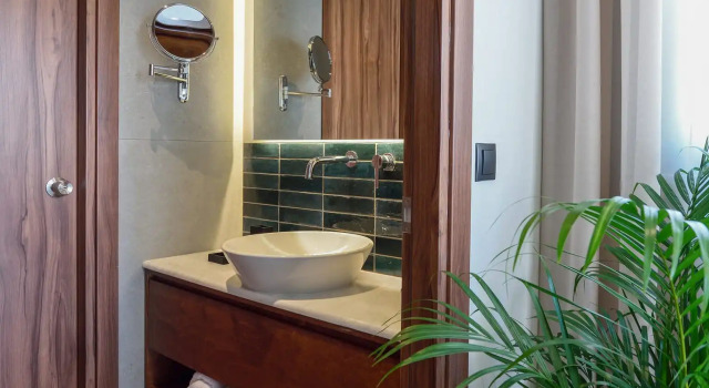 Люкс с видом на море Amyntas Seafront Hotel