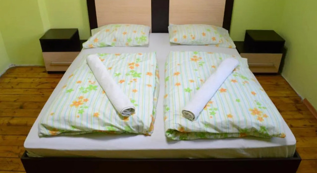 Номер Comfort Elegance on a Budget - Rooms for Rent in Sofia Center