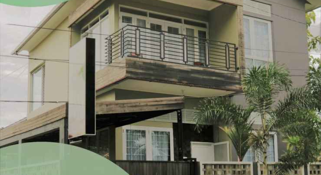 AlasDjati Guest House, Prenota Affittacamere Hotel a Kalimantan con parcheggio, Parcheggio