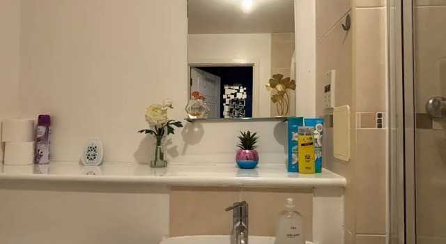 1 Bed Flat - Sleeps 4 - Pets - Parking - Wifi