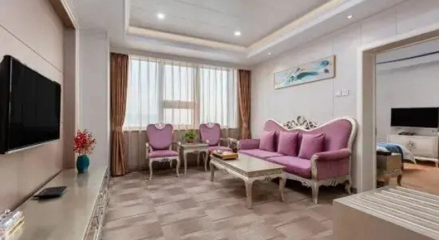 Двухместный люкс Business Zhonghai International Hotel