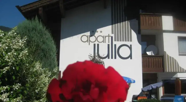 Apart Julia, Prenota Hotel Hotel a Tirolo con parcheggio, Parcheggio