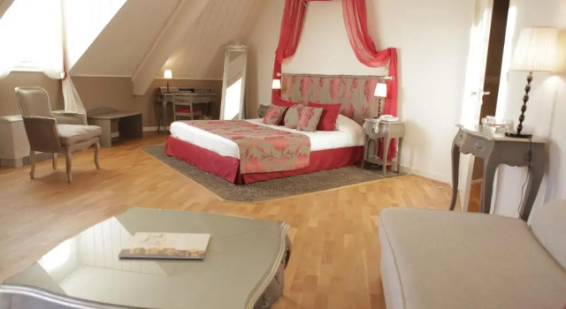 Château de La Tour, Reservar Hotel Hotéis em Oise com pequeno-almoço, Café da manhã