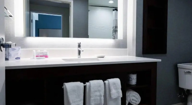 Двухместный люкс c 1 комнатой Residence Inn by Marriott Oklahoma City Airport
