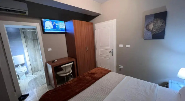 Economică cameră Bobi Hotel