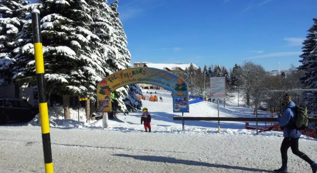 Lang´s Ferienwohnungen, Rezervați Apartament Hoteluri în Ore Mountains cu parcare, Parcare