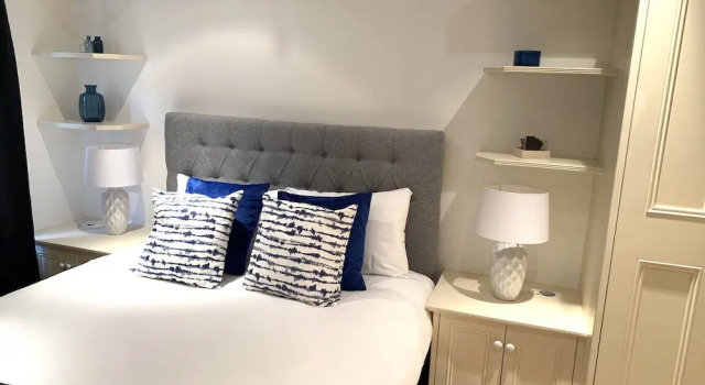 CP Grand Kensington House