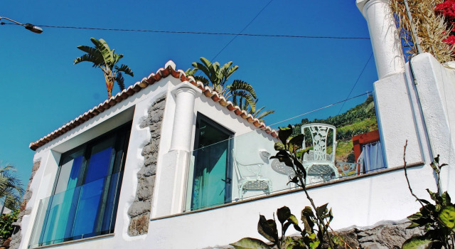Beachfront cottage in sunny Calheta – the ideal hideaway | Cottage do Mar, Boek Vakantiehuis Arco da Calheta Madeira