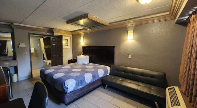 Люкс Superior Americas Best Value Inn and Suites Little Rock
