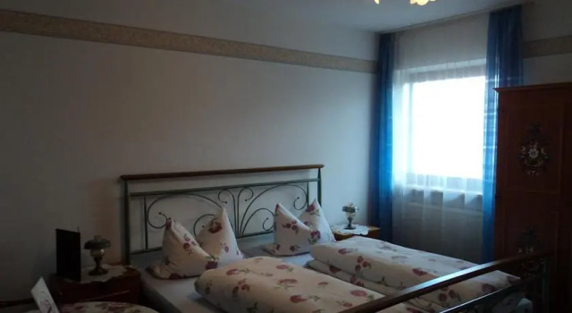 Hotel Garni Demmel, Prenota Hotel Bruckmuhl 