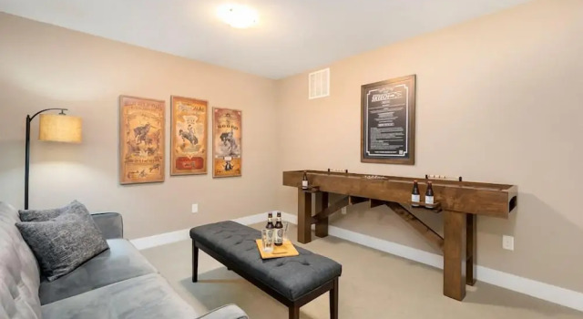 Amazing Urban Townhome Near Breweries & River!