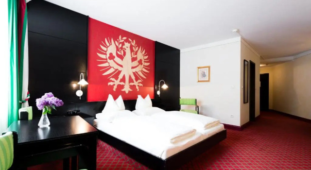 Полулюкс Hotel Schrofenstein