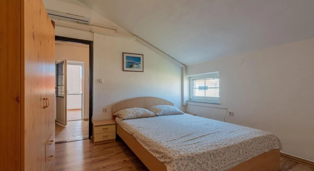 Stunning Apartment in Vir With Wifi and 2 Bedrooms