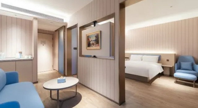 Люкс HanTing Hotel (Suzhou Wujiang Qidu)