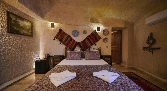 Люкс Emit Sakura Cave Hotel