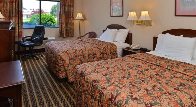 Econo Lodge Inn & Suites Warsaw, Varaa Mini-hotelli Warsaw Pohjois-Carolina