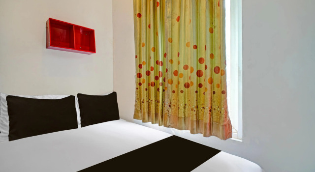 OYO 94764 Syariah KamarGue, Book Hotel Jakarta Jakarta Province