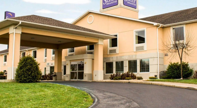 Номер Standard Quality Inn & Suites Chambersburg Northeast