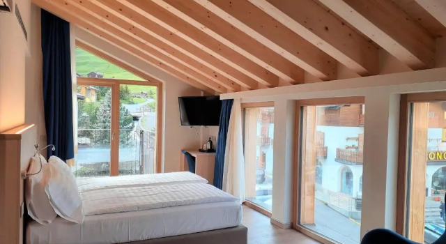 Семейный номер Standard с балконом Livì Family Hotel