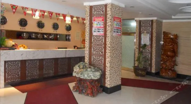 Jiamusi Jiayun Hotel (Jiamusi Railway Station), Varaa Hotelli Jiamusi Heilongjiang
