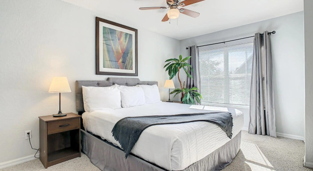 4 Bedroom Townhouse in a Gated Resort!