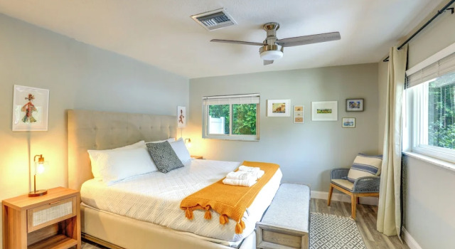 Vero Beach Vacation Rental: Pool & Putting Green!, จอง บ้านพักตากอากาศ เวโรบีช เซาท์ ฟลอริดา