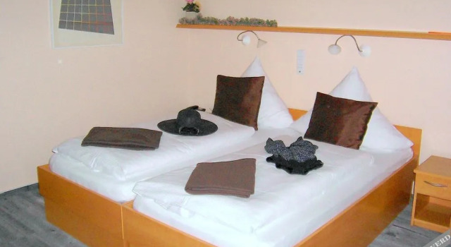 Hotel Land und Meer, Забронировать Отель Отели Оттерндорф 3 звезды, рядом с Grünstrand, 3*