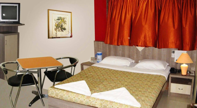 Hotel Galaxy Residency