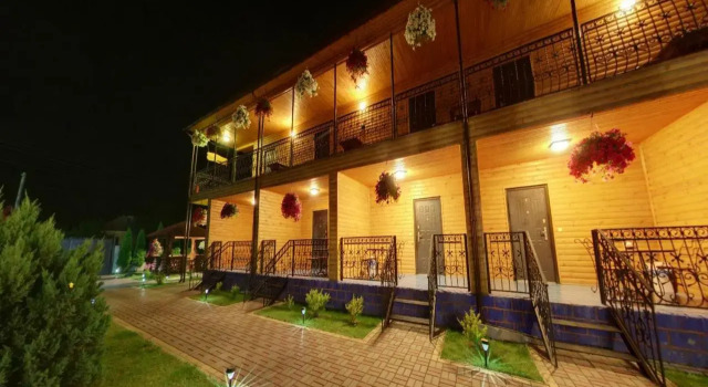Hotel-complex Mizh Triokh Ozer, Reserva ahora Hotel Svityazʼ 