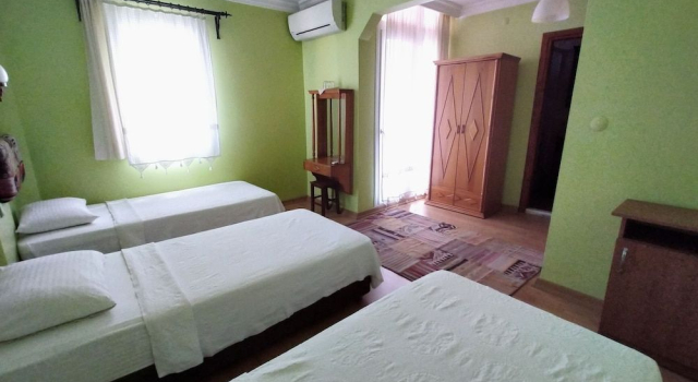 Nazar Hotel, Забронировать Отель Сельчук Измир, рядом с Музей Эфеса