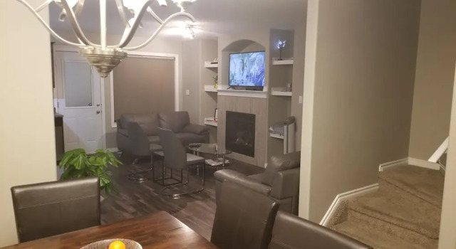 Luxury Central Location, Book Hotel Northwest Edmonton Edmonton