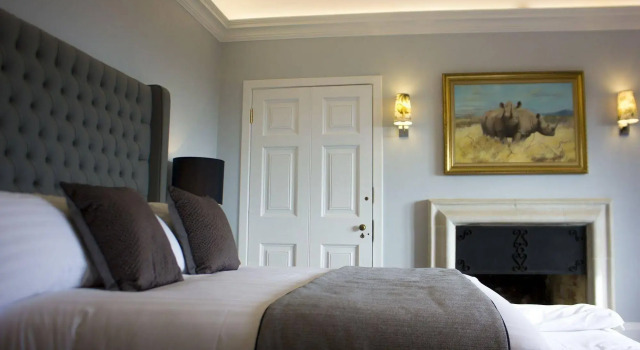 Port Lympne Reserve - Livingstone Lodge, 예약 호텔 히테 Kent Downs