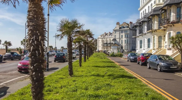 Апартаменты Apartment in Folkestone Near Sandgate Beach