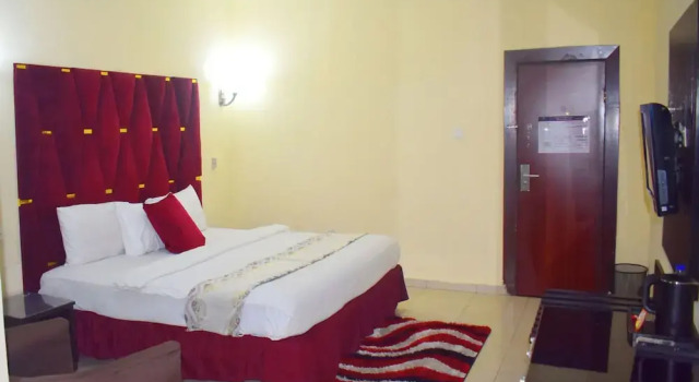 Davis Hotel & Suites, Book Hotel Port Harcourt 