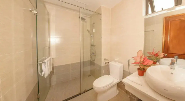 Двухместный номер Superior с балконом Gardenia Hue Hotel