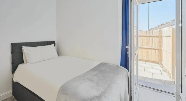 Коттедж Host Stay The Globe Apartment 3