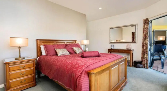 Kawarau Bay View - Cromwell Holiday Home, Забронировать Отель Кромвель Отаго