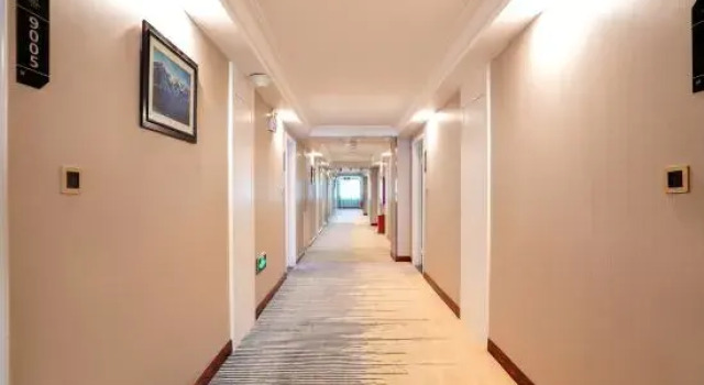 Marjan Hotel (International Grand Bazaar & People's Hospital Branch), Rezerwuj Hotel Urumqi Xinjiang