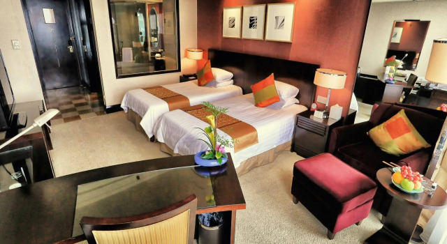 New Century Grand Hotel Hangzhou, Book Hotel Hoteller i Xiaoshan med parkering, Parkering