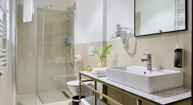Двухместный номер Standard с балконом Arche Nałęczów & SPA dawne Sanatorium Milicyjne