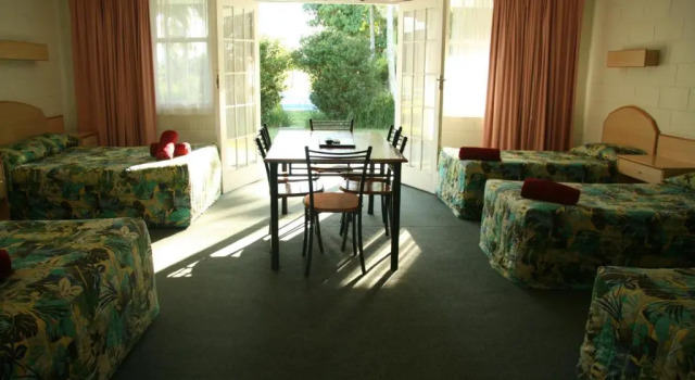 Номер Superior Colonial Court Motor Inn