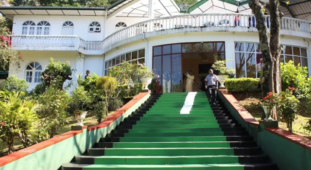Royal Mount Hotel