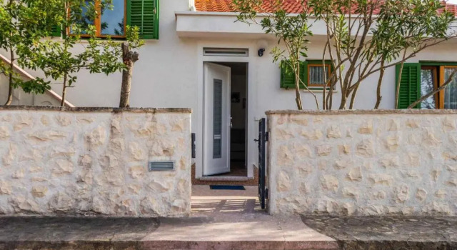 Apartments in Zadar - Zadar Riviera 40411, Забронировать Апартаменты/квартира Петрчане Задарская жупания, рядом с Пляж Радман