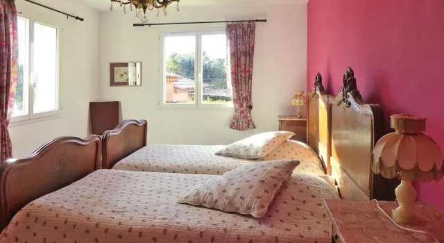 Premium villa with garden and pool, Lambesc, Забронировать Вилла Ламбеск Буш-дю-Рон