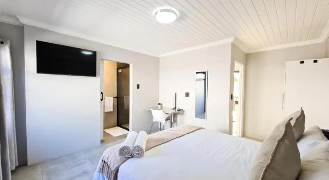 Vincent Valley Lodge