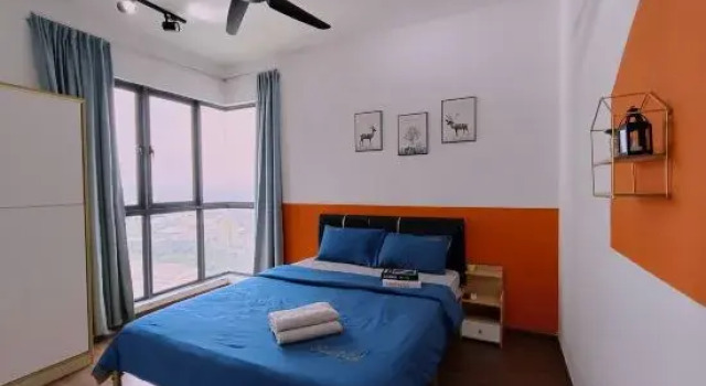 TypeB-10pax-5Bedroom-Balcony-IOICityMall-UKM-C180- Cheras