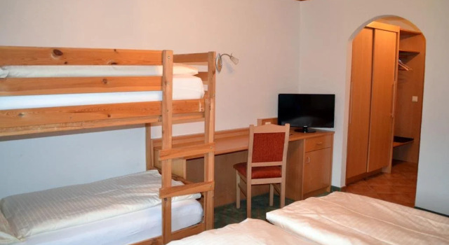 Landgasthof Mamoosen, Rezervovat Hotel Hotely v Tyrolsko se snídaní, Snídaně