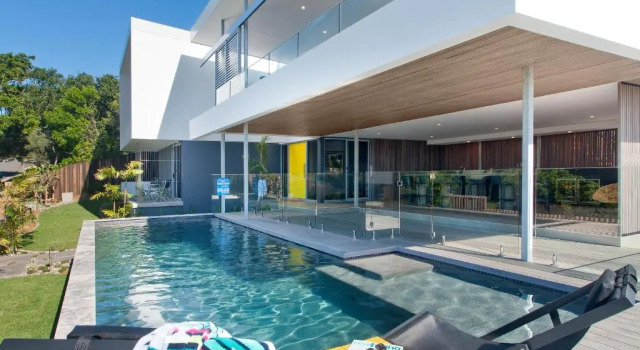 Коттедж Blueys Beach House - 5 Bedroom