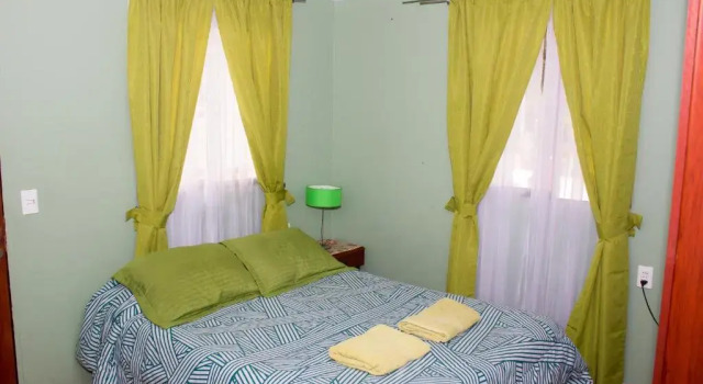 Номер Comfort Hostal Residencia Blest Gana